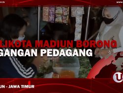 [Video] Wali Kota Madiun Borong Dagangan Pedagang