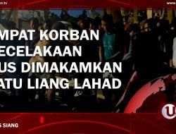[Video] Empat Korban Kecelakaan Bus Dimakamkan Satu Liang Lahad