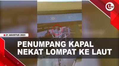 [Video] Penumpang Kapal Nekat Lompat ke Laut | U-NEWS