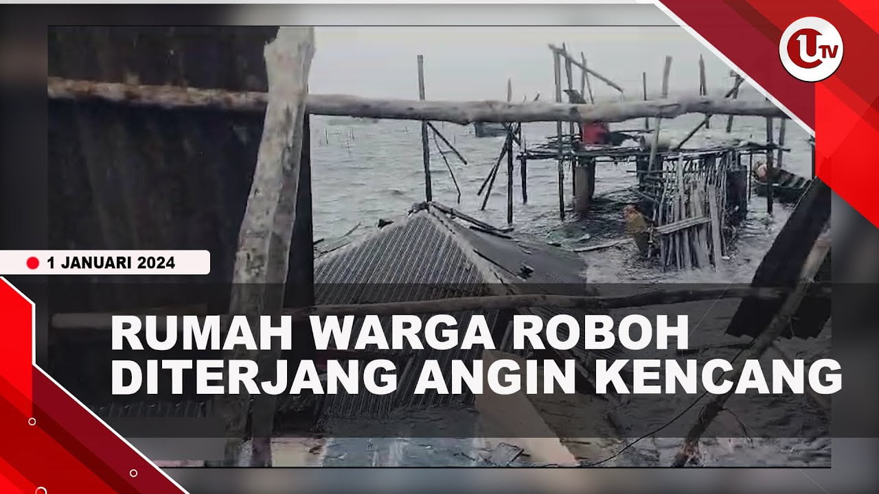 [Video] Satu Rumah Warga Desa Mantang Baru Roboh Diterjang Angin Kencang