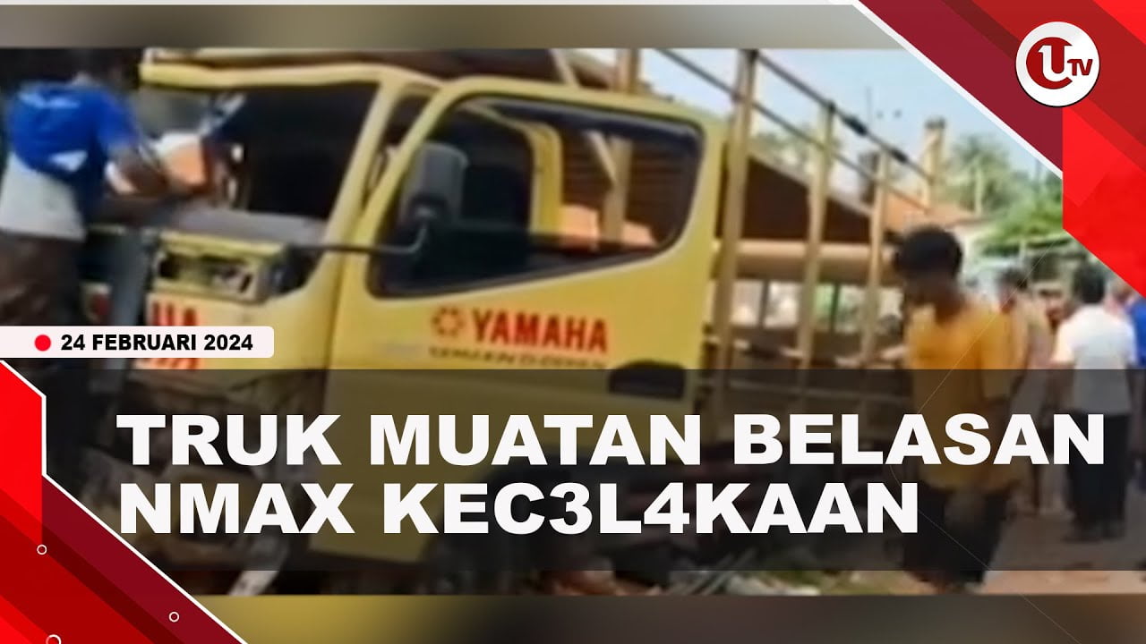 [Video] Truk Bermuatan Belasan Motor Nmax Terbalik di Sumenep