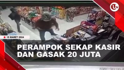 [Video] Terekam CCTV, Komplotan Perampok Bersajam Ancam Kasir Minimarket