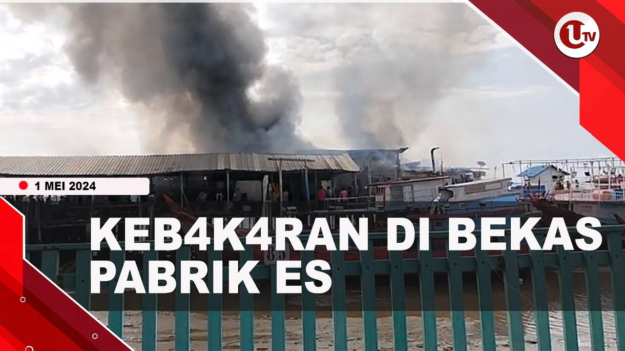 [Video] Bekas Pabrik Es Terbakar, Seluruh Barang Ludes