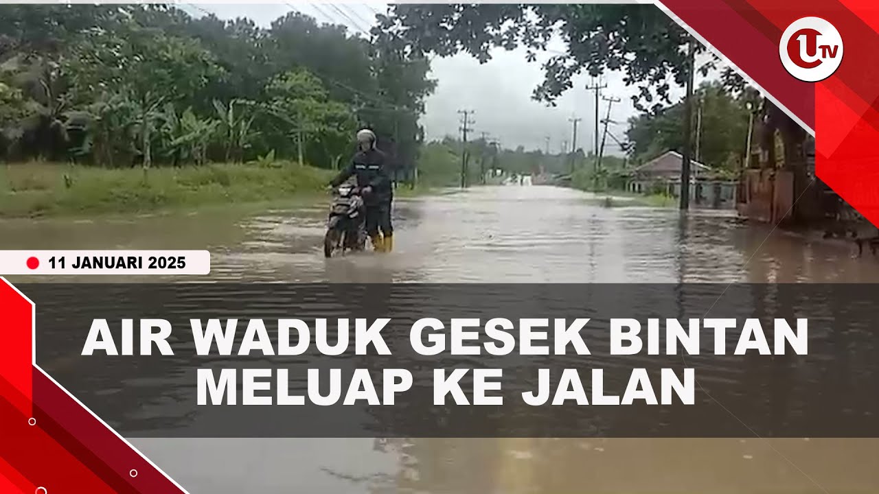Air Waduk Gesek Meluap ke Jalan, Pengendara Motor Tak Bisa Melintas