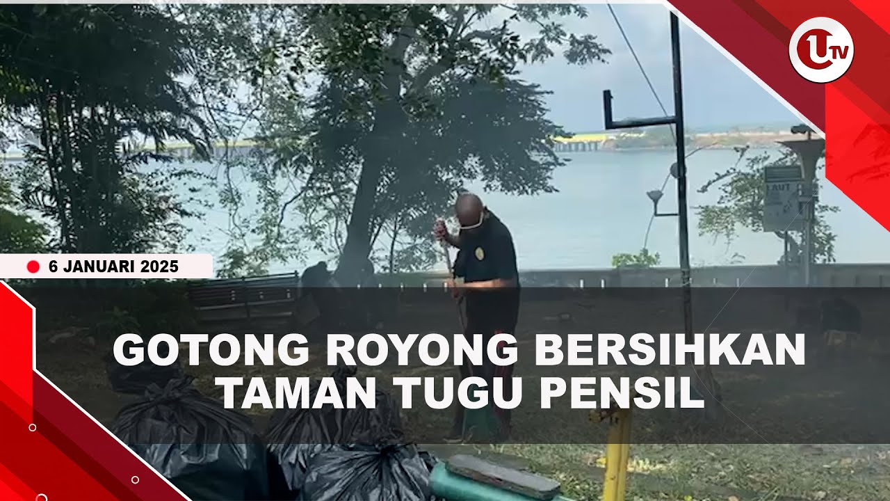Komunitas Lingkungan Gotong Royong Bersihkan Taman Tugu Pensil