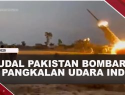 [VIDEO] Ngeri, Pakistan Luncurkan Rudal Bombardir Pangkalan Udara India