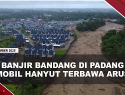 [VIDEO] Detik-Detik Banjir Bandang Terjang Perumahan Elit di Padang | U-NEWS