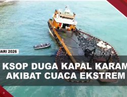 [VIDEO] Kapal Limbah Karam di Pantai Dangas Diduga Akibat Cuaca Ekstrem | U-NEWS