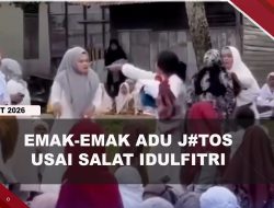 [VIDEO] Bukan Bermaafan, Emak-Emak Adu J#tos Usai Salat Idulfitri | U-NEWS
