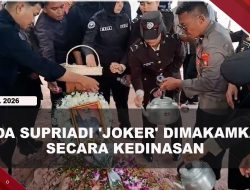 [VIDEO] Pemakaman Ipda Supriadi ‘Joker’ Berlangsung Haru, Dihadiri Banyak Kalangan | U-NEWS