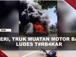 [VIDEO] Truk Muatan Motor Ludes T#rb4kar di Langkat Sumut, Kerugian Ratusan Juta | U-NEWS