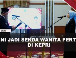 [VIDEO] Misni Resmi Dilantik Sekda Kepri, Gubernur Ansar Tekankan Kerja Kolaboratif | U-NEWS