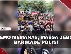 [VIDEO] Demo ‘Menuju Indonesia Bangkrut’ Memanas, Massa Jebol Barikade Polisi | U-NEWS