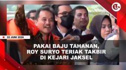 [VIDEO] Roy Suryo-Tifa Diserahkan Ke Kejari Jaksel, Teriakan Takbir Dan Acungkan Dua Jari | U-NEWS