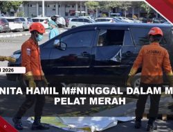 [VIDEO] Geger, Wanita Hamil Meninggal Dalam Mobil Pelat Merah di Bandara Juanda | U-NEWS