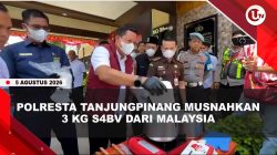 [VIDEO] Polisi Tangkap 2 Kurir S4bv Seberat 3 Kg, Diupah Rp50 Juta Kirim Ke Jambi | U-NEWS