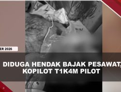 [VIDEO] Mencekam, Pesawat Flydubai Menukik Tajam Saat Kopilot T1k4m Pilot | U-NEWS