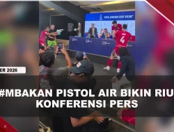 [VIDEO] Mendadak Riuh, Pemain Timnas Tembakkan Pistol Air Saat Konferensi Pers | U-NEWS